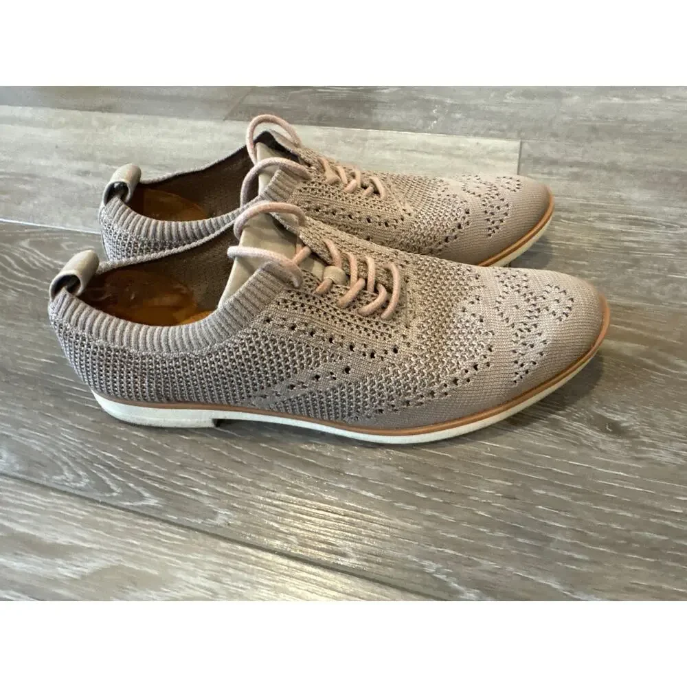 EUROSOFT Virida Perforated‎ Knit Oxford Sneakers Women’s Size 8